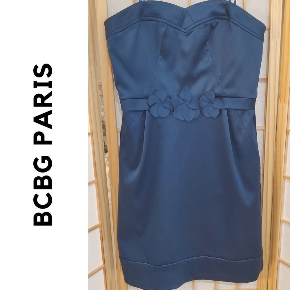 BCBG Strapless Cocktail Dress With Pockets Sz 4